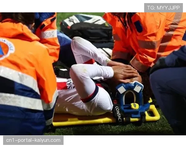 杜埃折射破门首开纪录 巴黎中场展现远射功底